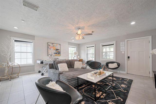 5114 Grantwood Street, Houston, TX 77004