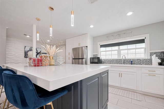 5114 Grantwood Street, Houston, TX 77004