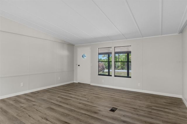 2001 S OVERVIEW DRIVE, Lecanto, FL 34461
