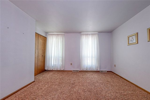 103 Barnwood, Ross Twp, PA 15237