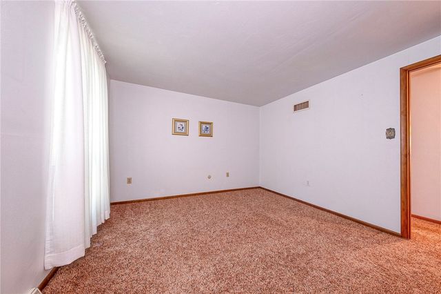 103 Barnwood, Ross Twp, PA 15237