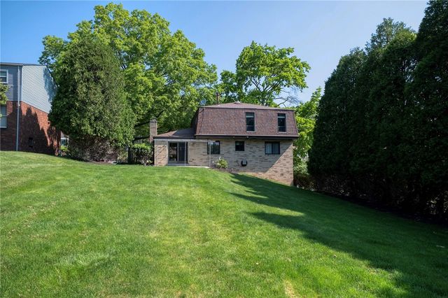 103 Barnwood, Ross Twp, PA 15237