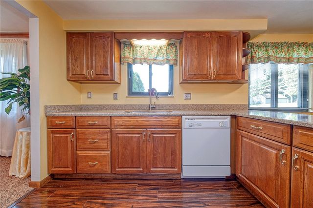 103 Barnwood, Ross Twp, PA 15237