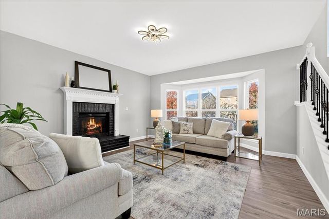 807 Victorygate Court, Lake St Louis, MO 63367