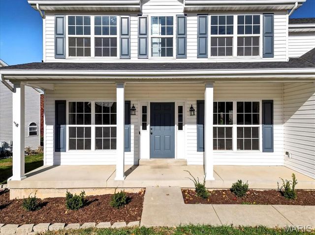 807 Victorygate Court, Lake St Louis, MO 63367