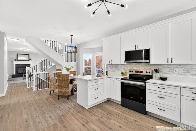 807 Victorygate Court, Lake St Louis, MO 63367