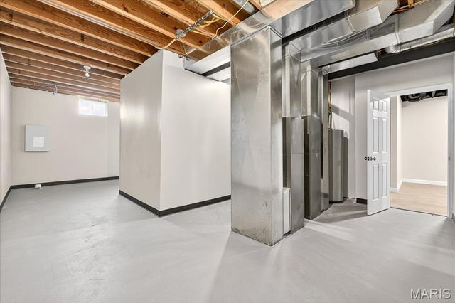 807 Victorygate Court, Lake St Louis, MO 63367