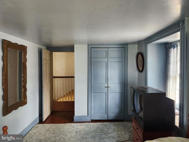 736 STRASBURG RD, Paradise, PA 17562