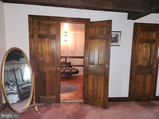 736 STRASBURG RD, Paradise, PA 17562