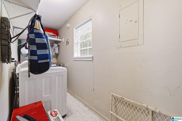 123 LEWIS DRIVE, Hueytown, AL 35023