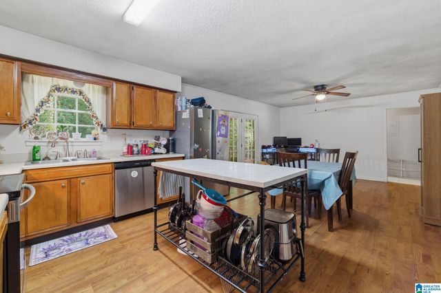 123 LEWIS DRIVE, Hueytown, AL 35023