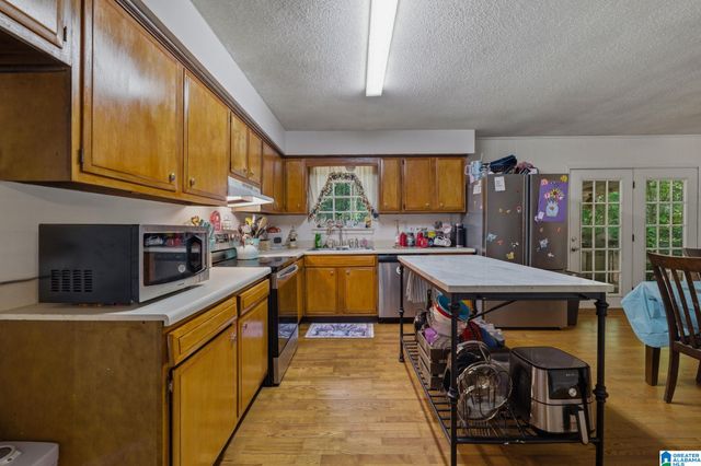 123 LEWIS DRIVE, Hueytown, AL 35023