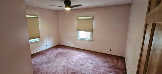 42509 N Lake Drive, Antioch, IL 60002