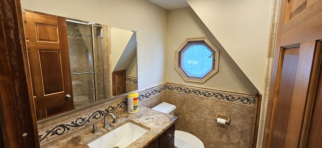 42509 N Lake Drive, Antioch, IL 60002