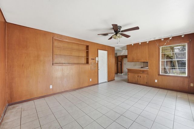 11614 Mullins Drive, Houston, TX 77035