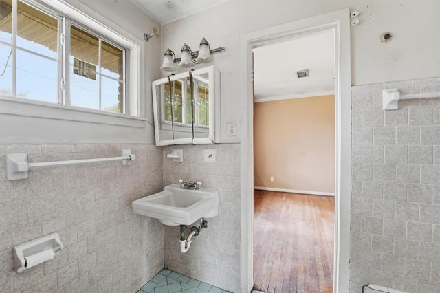 11614 Mullins Drive, Houston, TX 77035