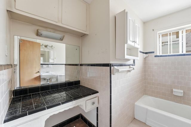 11614 Mullins Drive, Houston, TX 77035