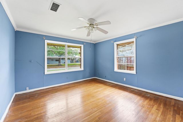 11614 Mullins Drive, Houston, TX 77035