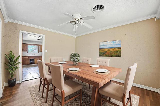 11614 Mullins Drive, Houston, TX 77035