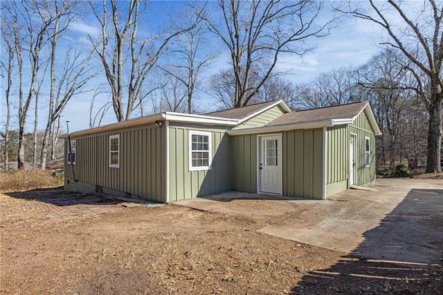 5800 Crabapple SW Drive, Mableton, GA 30126