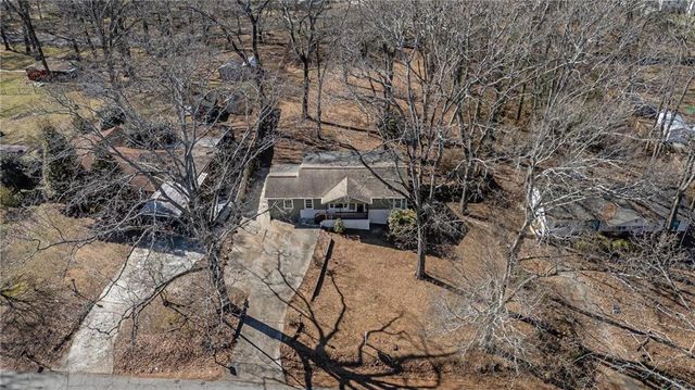 5800 Crabapple SW Drive, Mableton, GA 30126