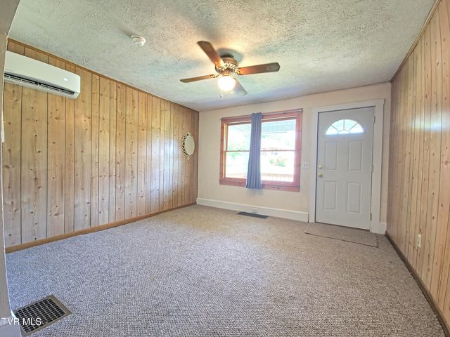 320 May Avenue, Kingsport, TN 37665