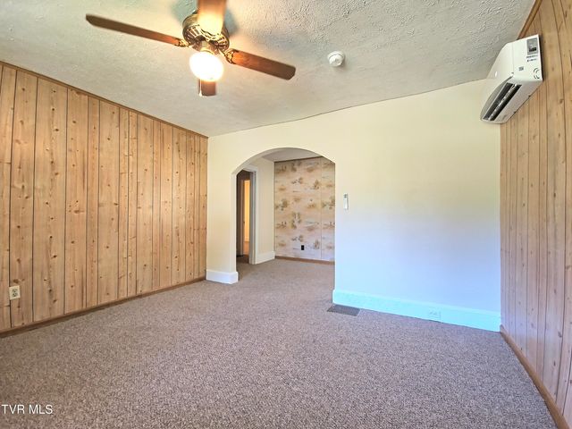 320 May Avenue, Kingsport, TN 37665