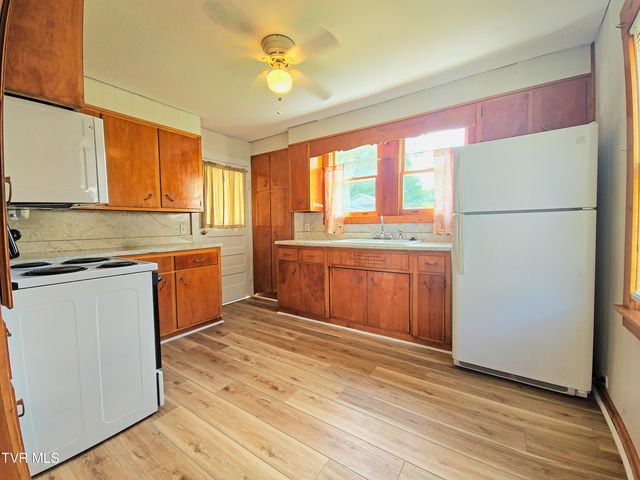 320 May Avenue, Kingsport, TN 37665