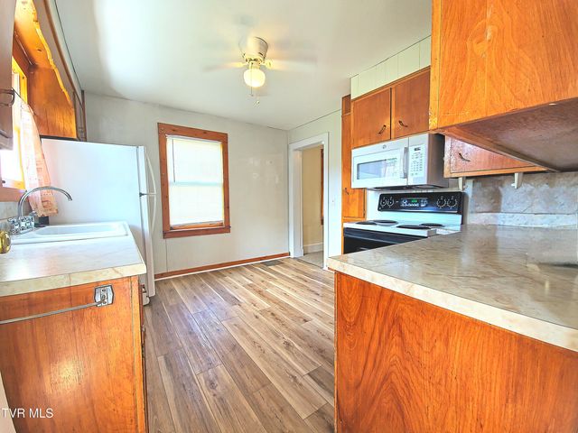 320 May Avenue, Kingsport, TN 37665