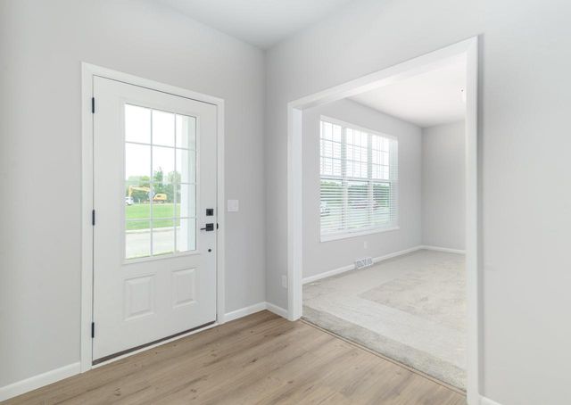 2535 Water Lily Circle, Sun Prairie, WI 53590
