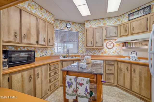 9302 E BROADWAY Road 185, Mesa, AZ 85208