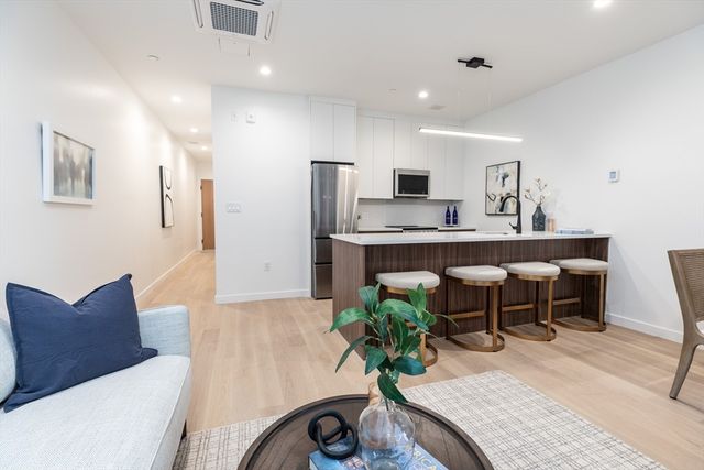 1395 Washington Street 403, Boston, MA 02118