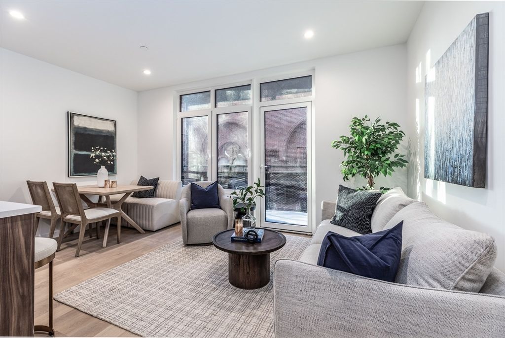 1395 Washington Street 403, Boston, MA 02118