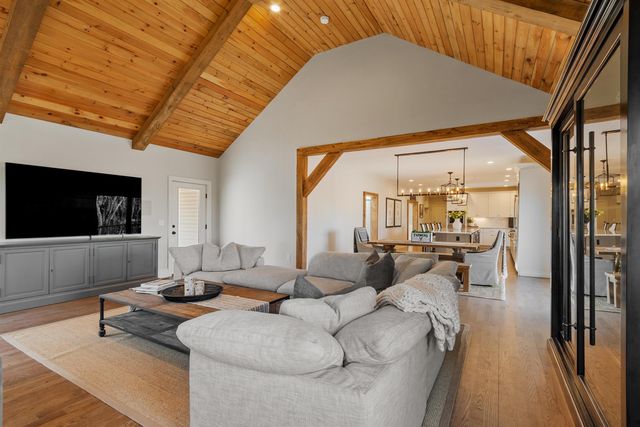 23 Austin Lane, Hollis, NH 03049