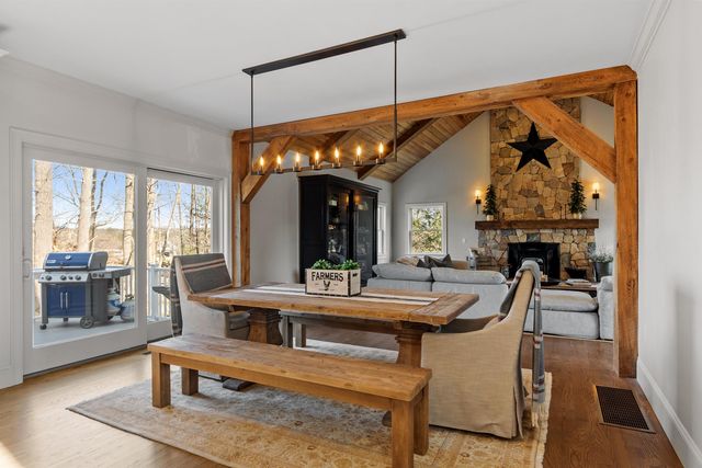 23 Austin Lane, Hollis, NH 03049