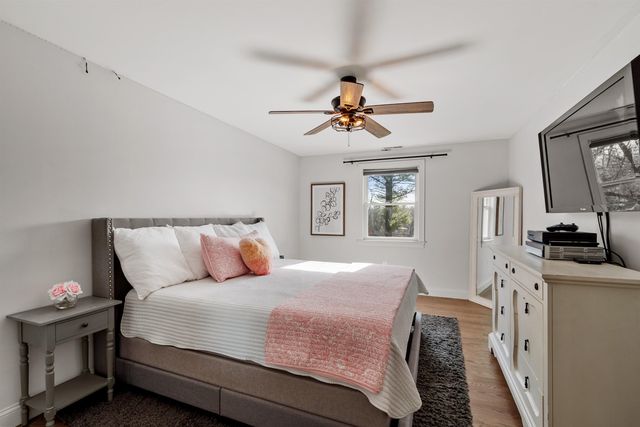 23 Austin Lane, Hollis, NH 03049