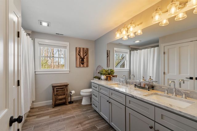 23 Austin Lane, Hollis, NH 03049