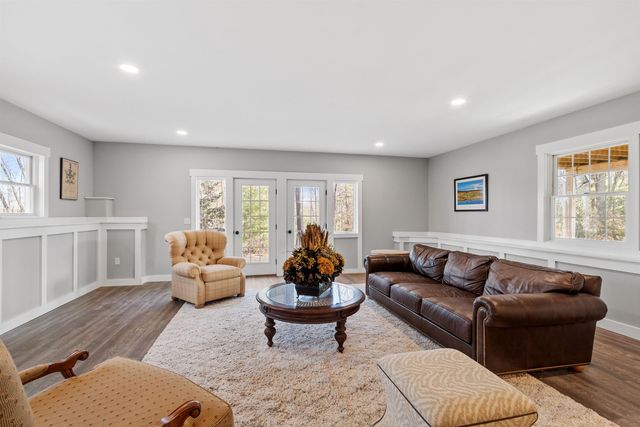 23 Austin Lane, Hollis, NH 03049