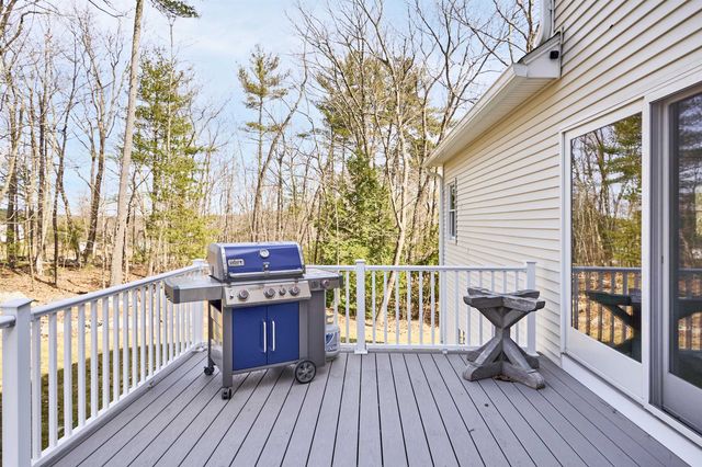 23 Austin Lane, Hollis, NH 03049