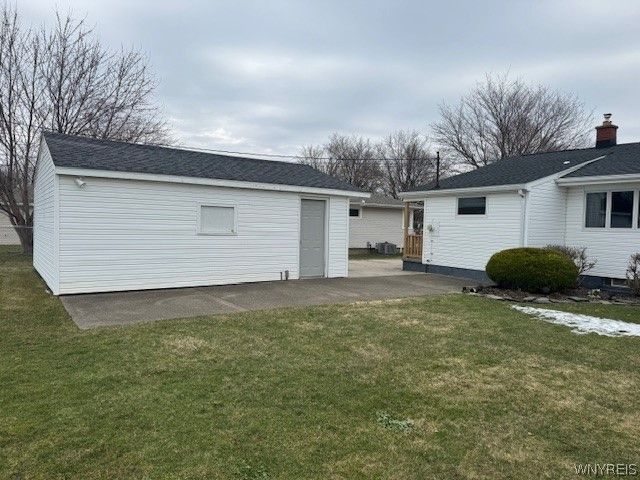 318 Glenhurst Road, Tonawanda, NY 14150