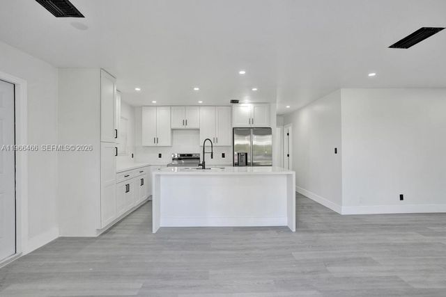 1628 NE 7th Ave, Fort Lauderdale, FL 33305