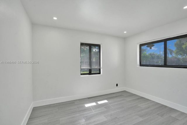 1628 NE 7th Ave, Fort Lauderdale, FL 33305