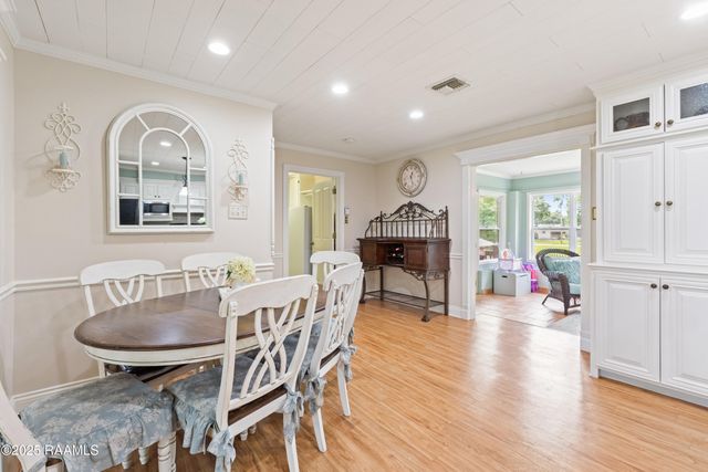 507 W Laodis Street, Delcambre, LA 70528