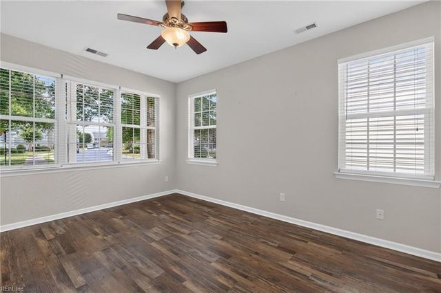 840 Willberry DR, Virginia Beach, VA 23462