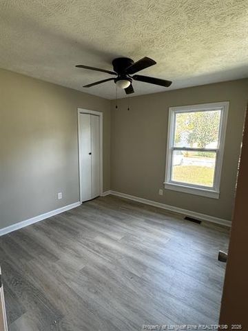 1574 Hazelcrest Drive, Fayetteville, NC 28304