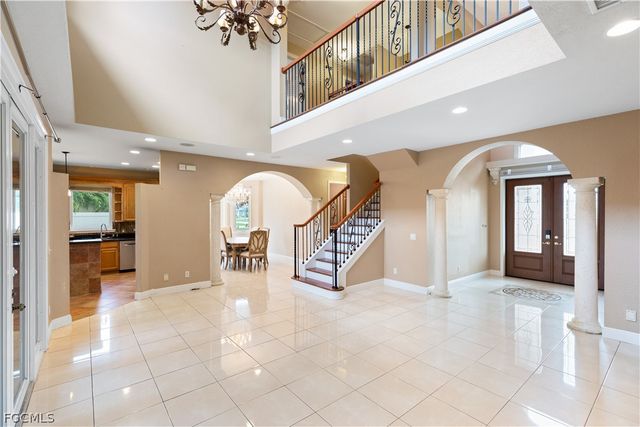 11913 Princess Grace CT, Cape Coral, FL 33991