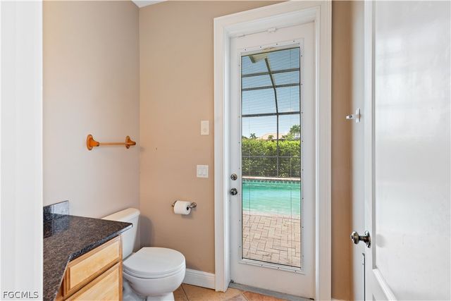 11913 Princess Grace CT, Cape Coral, FL 33991