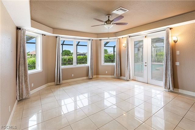 11913 Princess Grace CT, Cape Coral, FL 33991