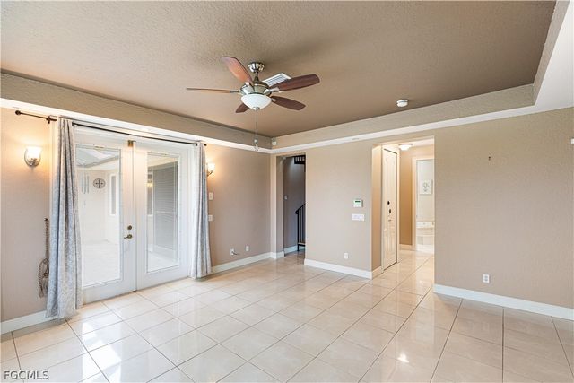 11913 Princess Grace CT, Cape Coral, FL 33991