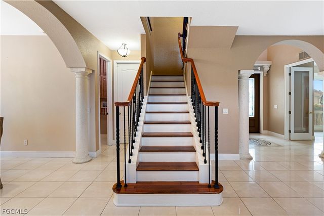 11913 Princess Grace CT, Cape Coral, FL 33991